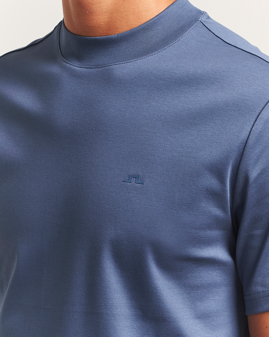 Men | T-Shirts | J.Lindeberg | Ace Mock Neck T-Shirt Vintage Indigo