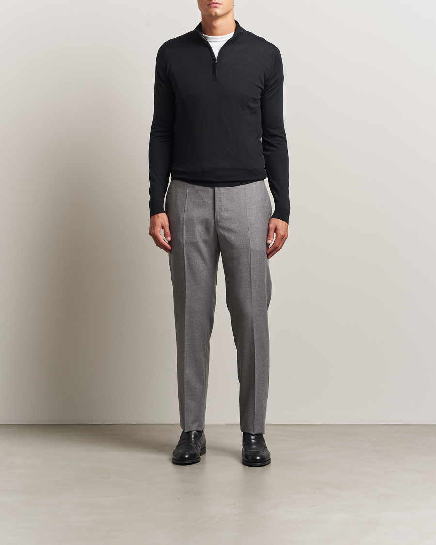 Men | Sweaters & Knitwear | John Smedley | Barrow Extra Fine Merino Half Zip Black