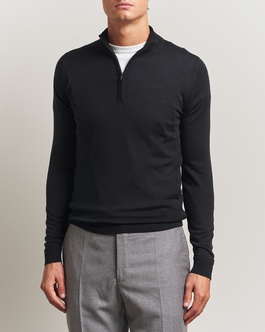 Men | Sweaters & Knitwear | John Smedley | Barrow Extra Fine Merino Half Zip Black