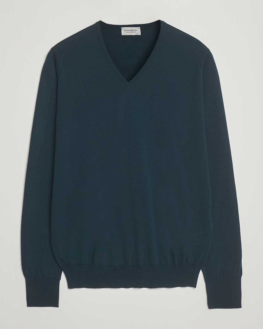 Men | Sweaters & Knitwear | John Smedley | Bobby Extra Fine Merino V-Neck Pullover Richardson Green