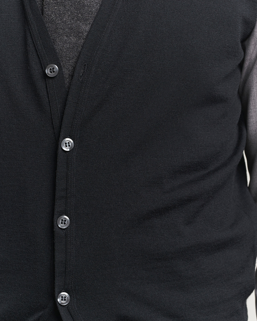 Men | Sweaters & Knitwear | John Smedley | Huntswood Slim Fit Waistcoat Black