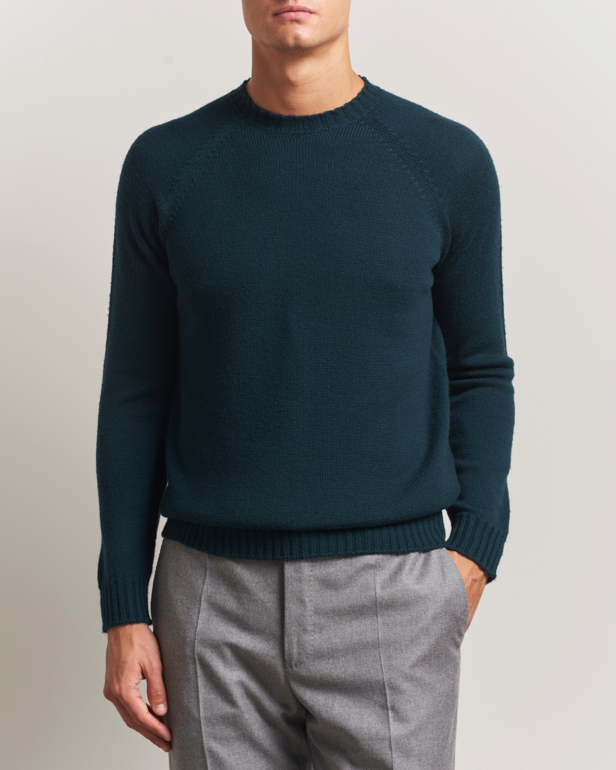 Men | Sweaters & Knitwear | John Smedley | Denver Extra Fine Merino Crew Neck Richardson Green