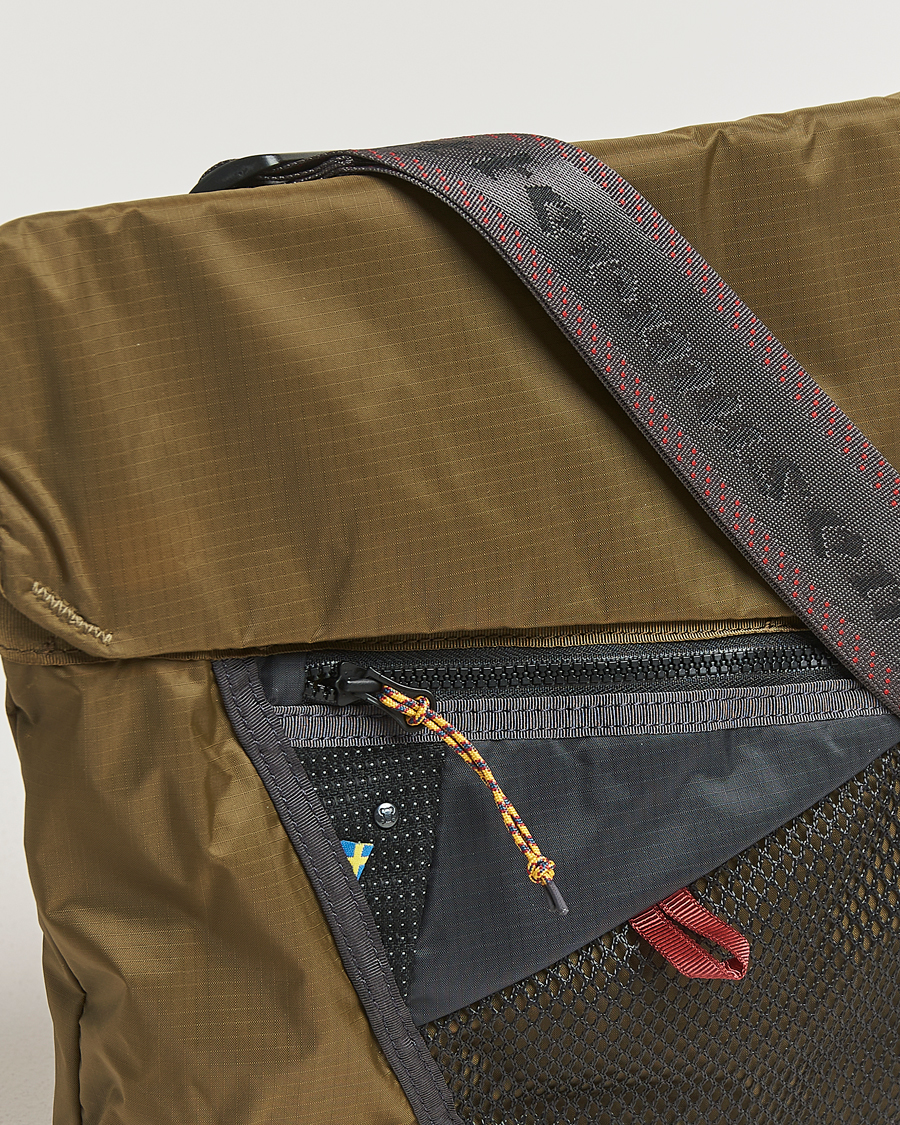 Men | Bags | Klättermusen | Grid Messenger Bag Olive
