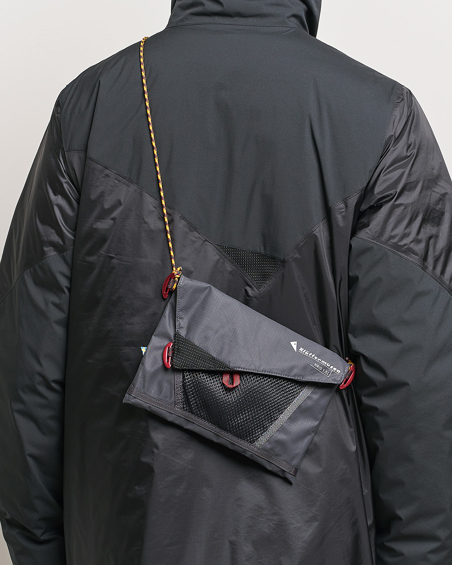 Men | Bags | Klättermusen | Hrid WP 1,5L Accessory Bag Raven