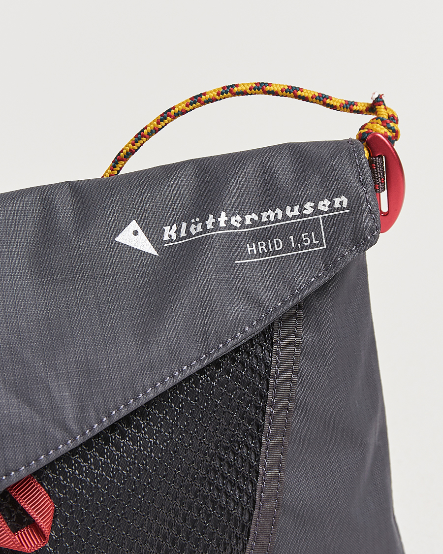 Men | Bags | Klättermusen | Hrid WP 1,5L Accessory Bag Raven