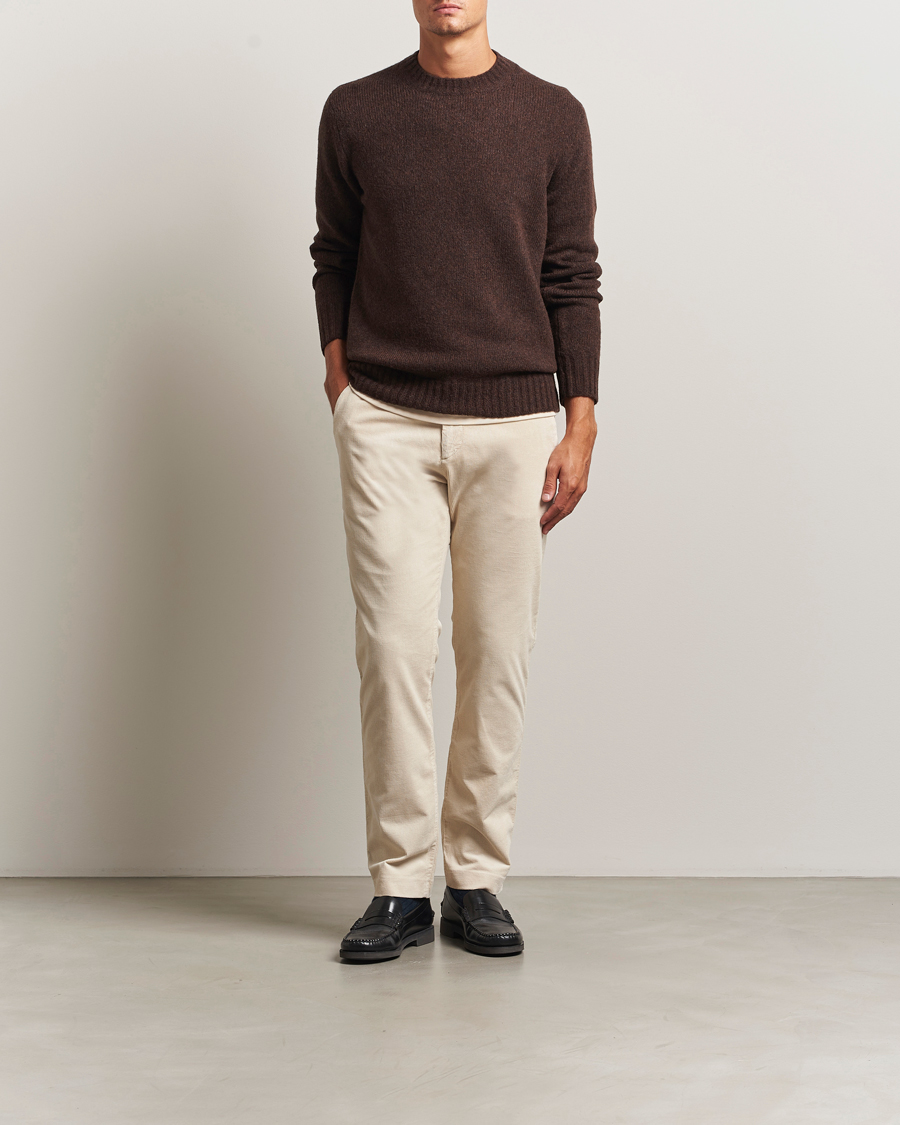 Men | Trousers | NN07 | Theo Regular Fit Corduroy Chinos Ivory