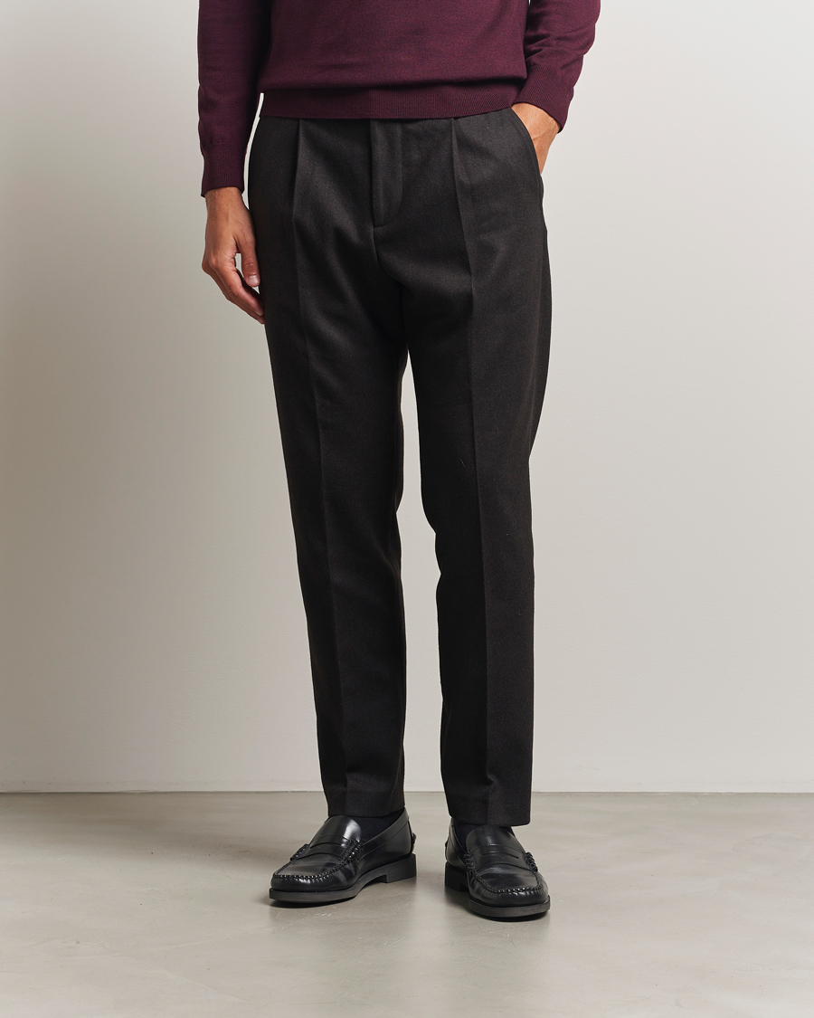 Men | Trousers | NN07 | Bill Wool Pleated Trousers Brown
