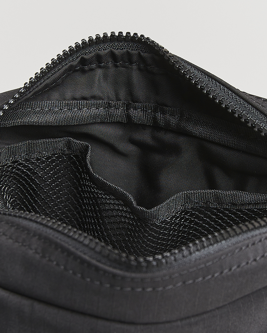 Men | Bags | NN07 | Nylon Ripstop Washbag Black