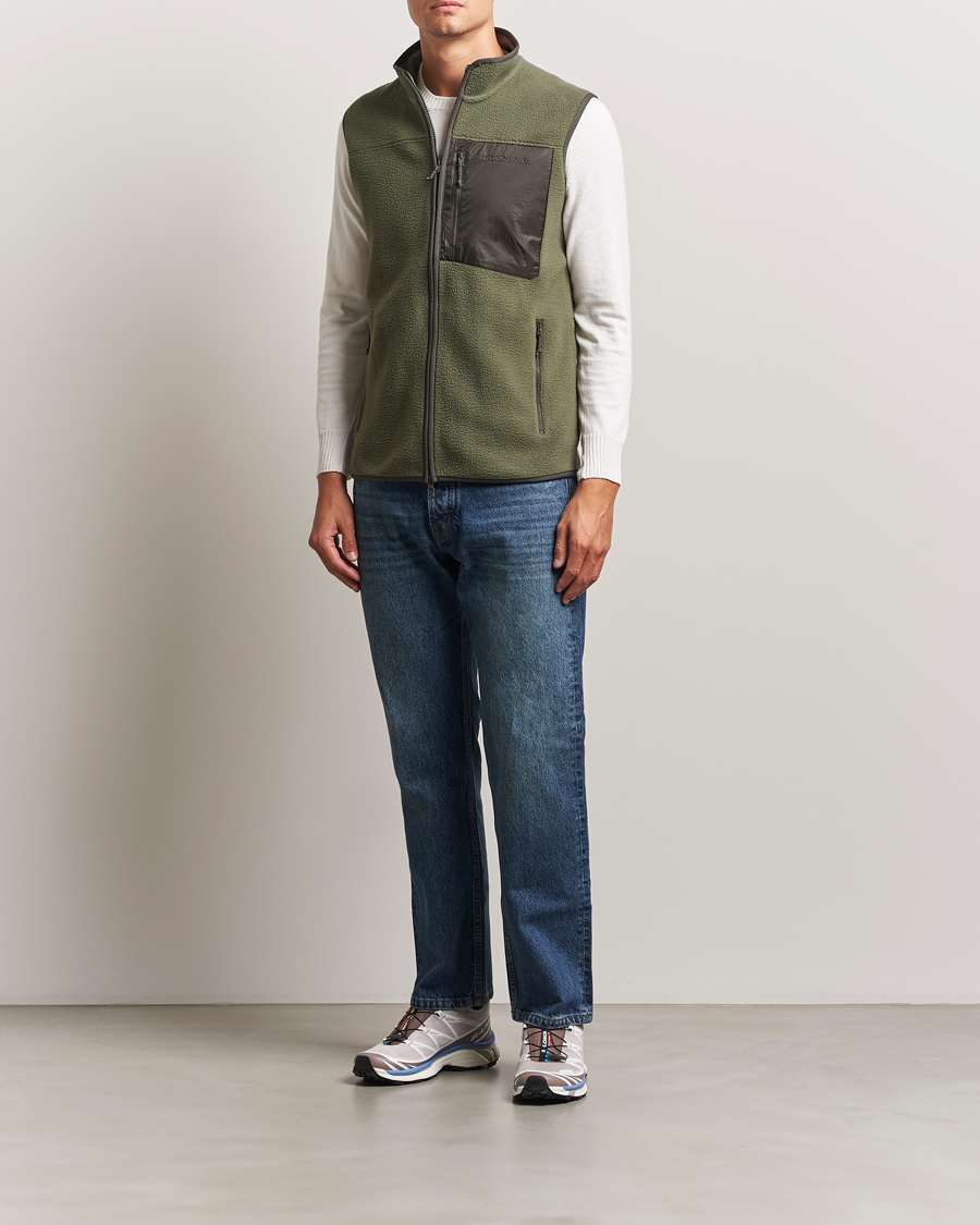 Men | Sweaters & Knitwear | Peak Performance | Pile Vest Pine Needle