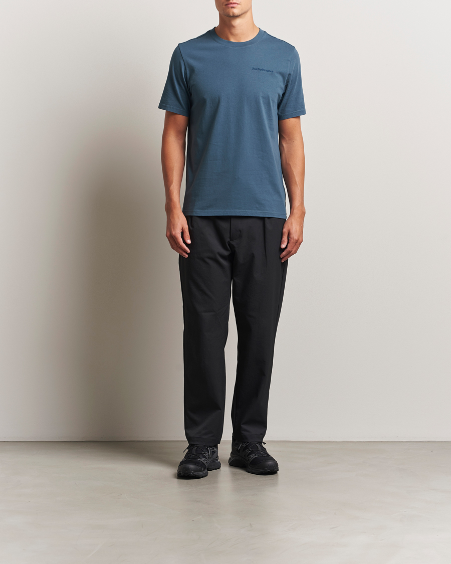 Men | T-Shirts | Peak Performance | Original Crew Neck T-Shirt Mountain Lake