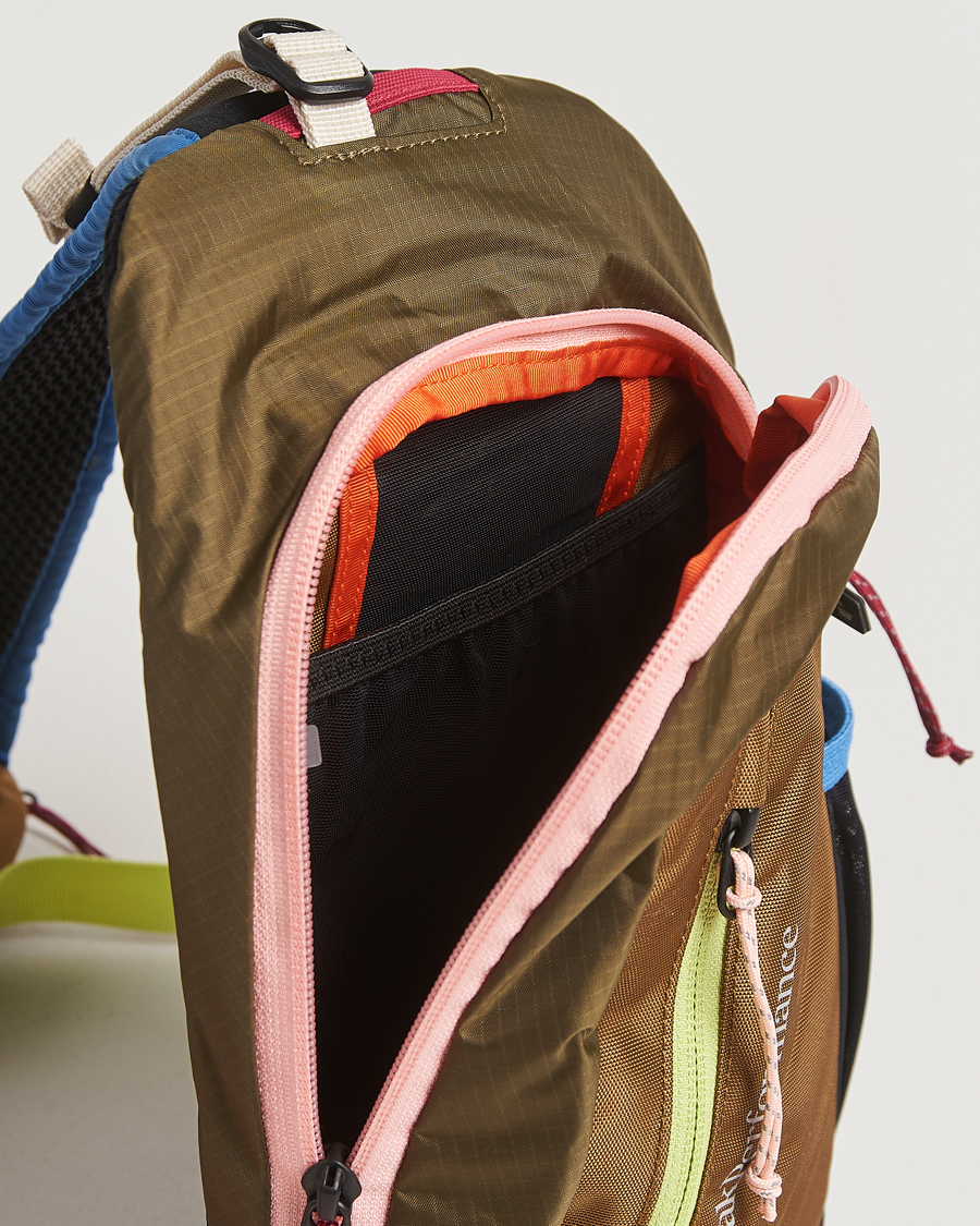 Men | Bags | Peak Performance | Outdoor Slingbag Meadow Moss