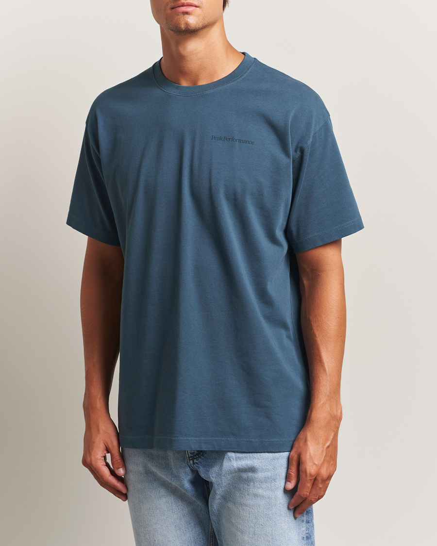 Men | T-Shirts | Peak Performance | Graphic Crew Neck T-Shirt Mountain Lake