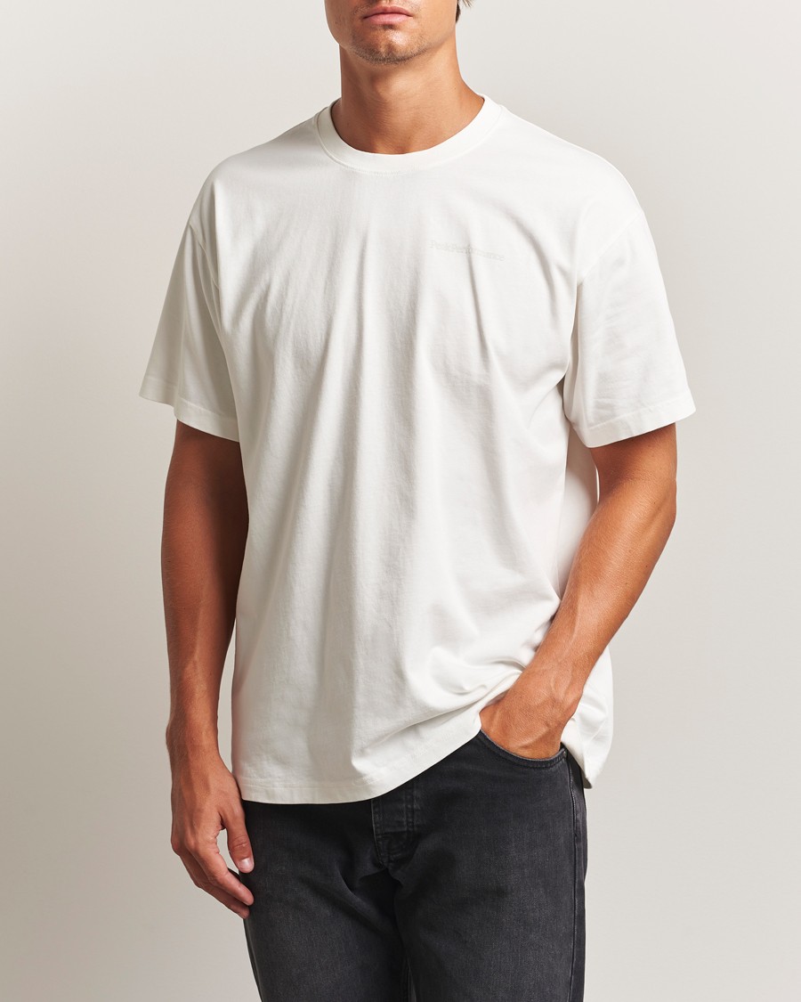 Men | T-Shirts | Peak Performance | Graphic Crew Neck T-Shirt Off White