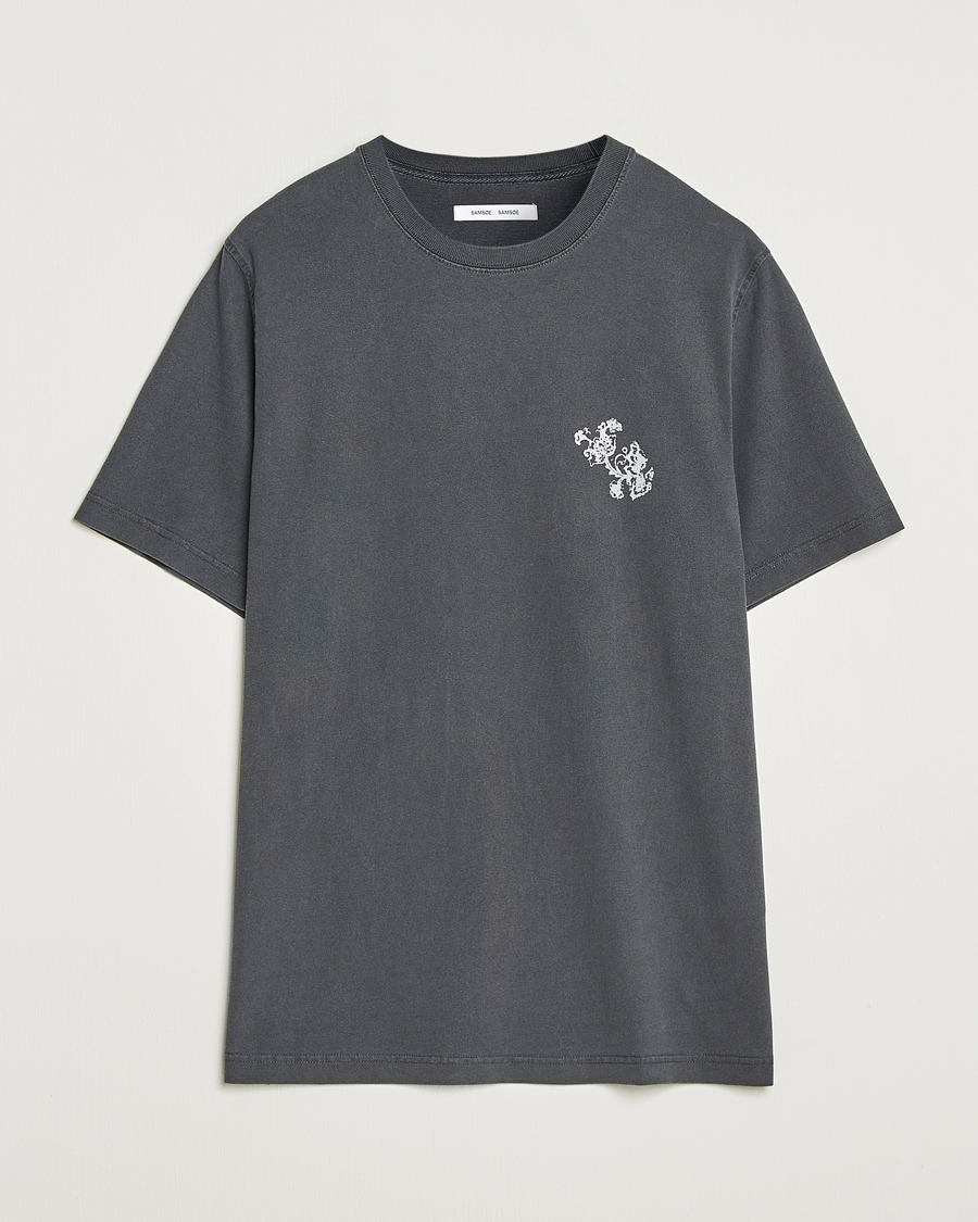 Men | T-Shirts | Samsøe Samsøe | Phil Printed Crew Neck T-Shirt Washed Black