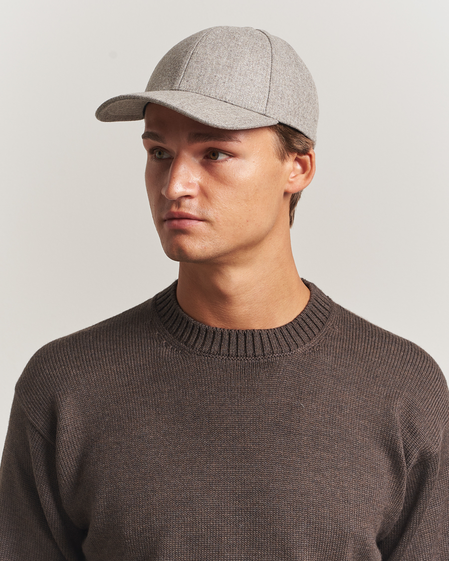 Men | Hats & Caps | Varsity Headwear | Flannel Baseball Cap Umber Beige
