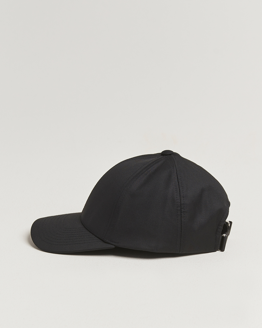 Men | Hats & Caps | Varsity Headwear | Wool Tech Baseball Cap Black