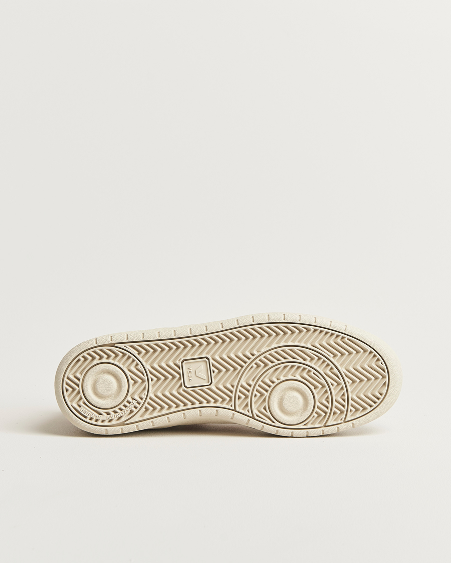 Men | Sneakers | Veja | V-90 Sneaker Extra White/Umber