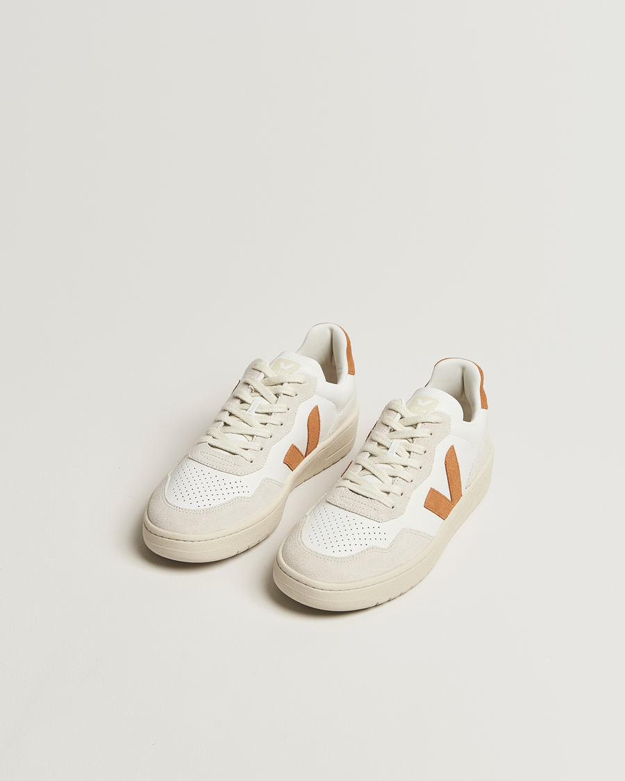 Men | Sneakers | Veja | V-90 Sneaker Extra White/Umber