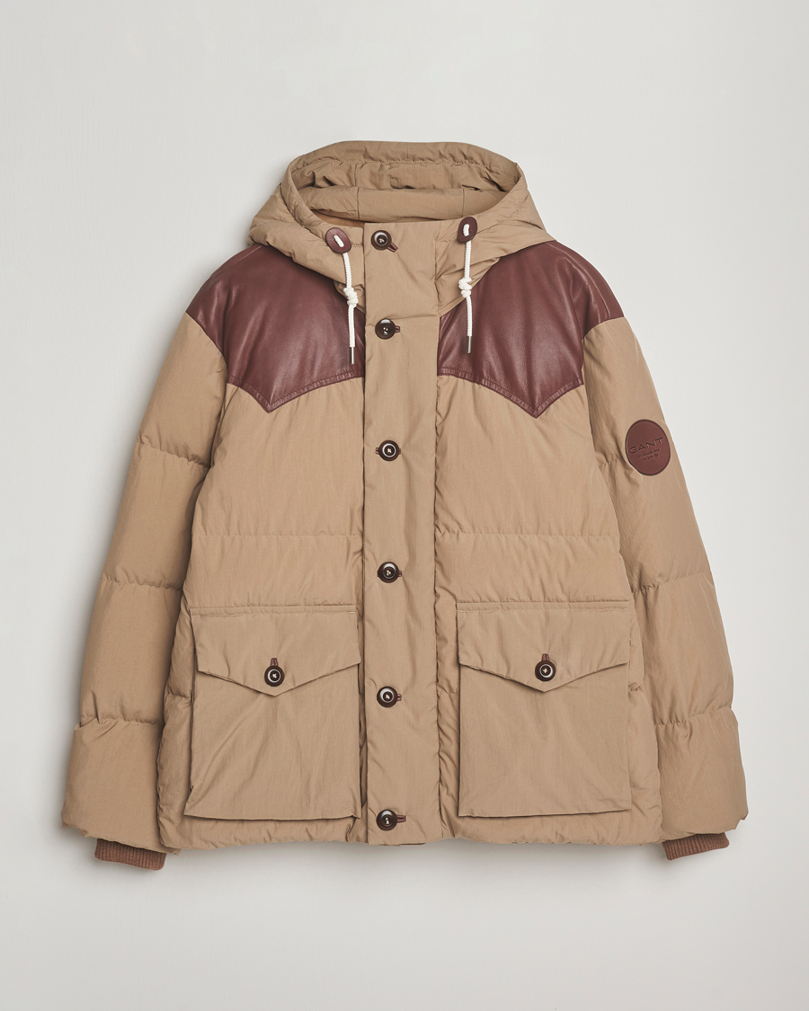 Men | Coats & Jackets | GANT 240 Mulberry Street | Cotton Down Hooded Jacket Carmel Beige