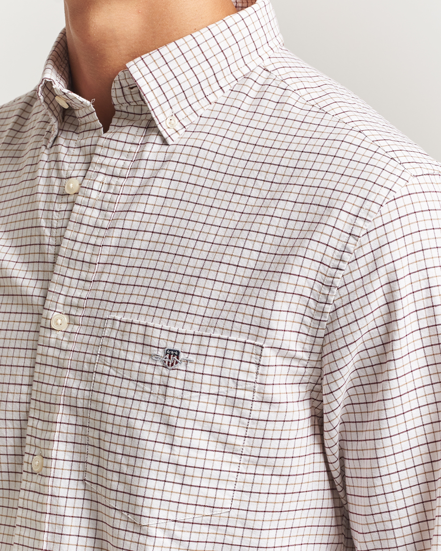 Men | Shirts | GANT | Regular Fit Classic Checked Oxford Shirt Plumped Red
