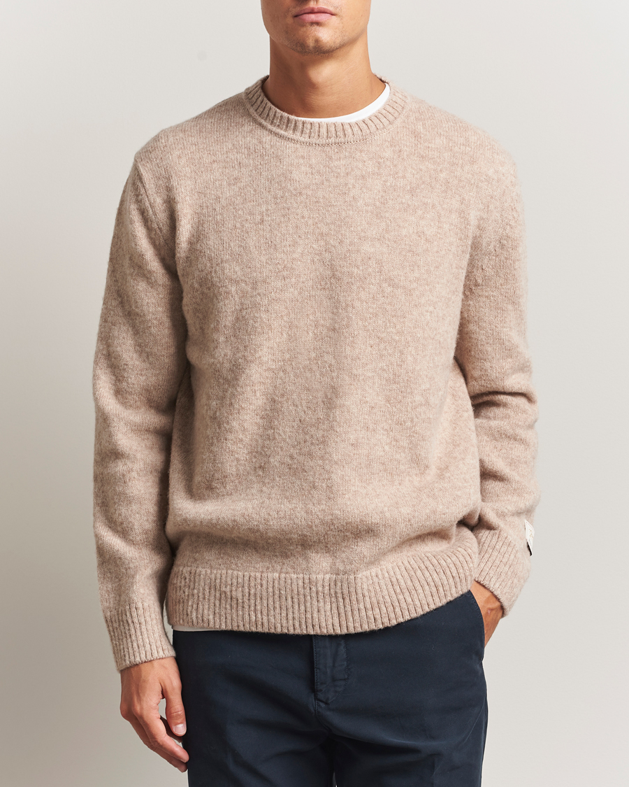 Men | Sweaters & Knitwear | GANT | Scottish Wool Knitted Crew Neck Sweater Khaki Melange