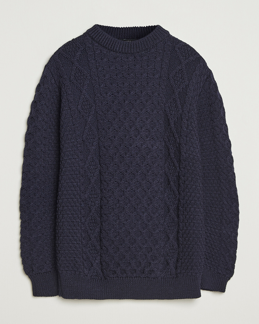 Men | Sweaters & Knitwear | Gloverall | Aran Wool Knitted Sweater Navy