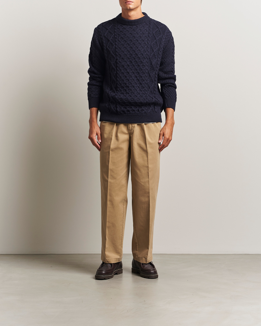 Men | Sweaters & Knitwear | Gloverall | Aran Wool Knitted Sweater Navy