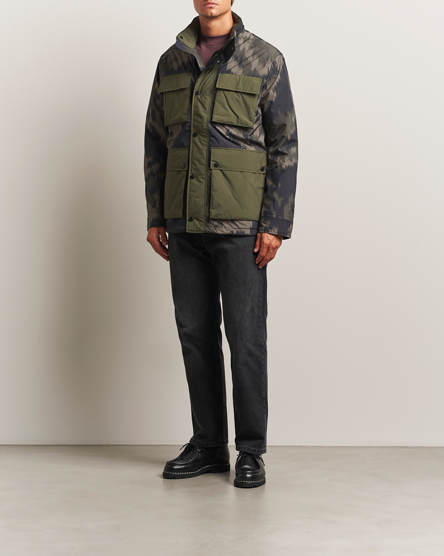 Men | Coats & Jackets | J.Lindeberg | Aiden 2L Padded Printed Field Jacket Wrap Forest
