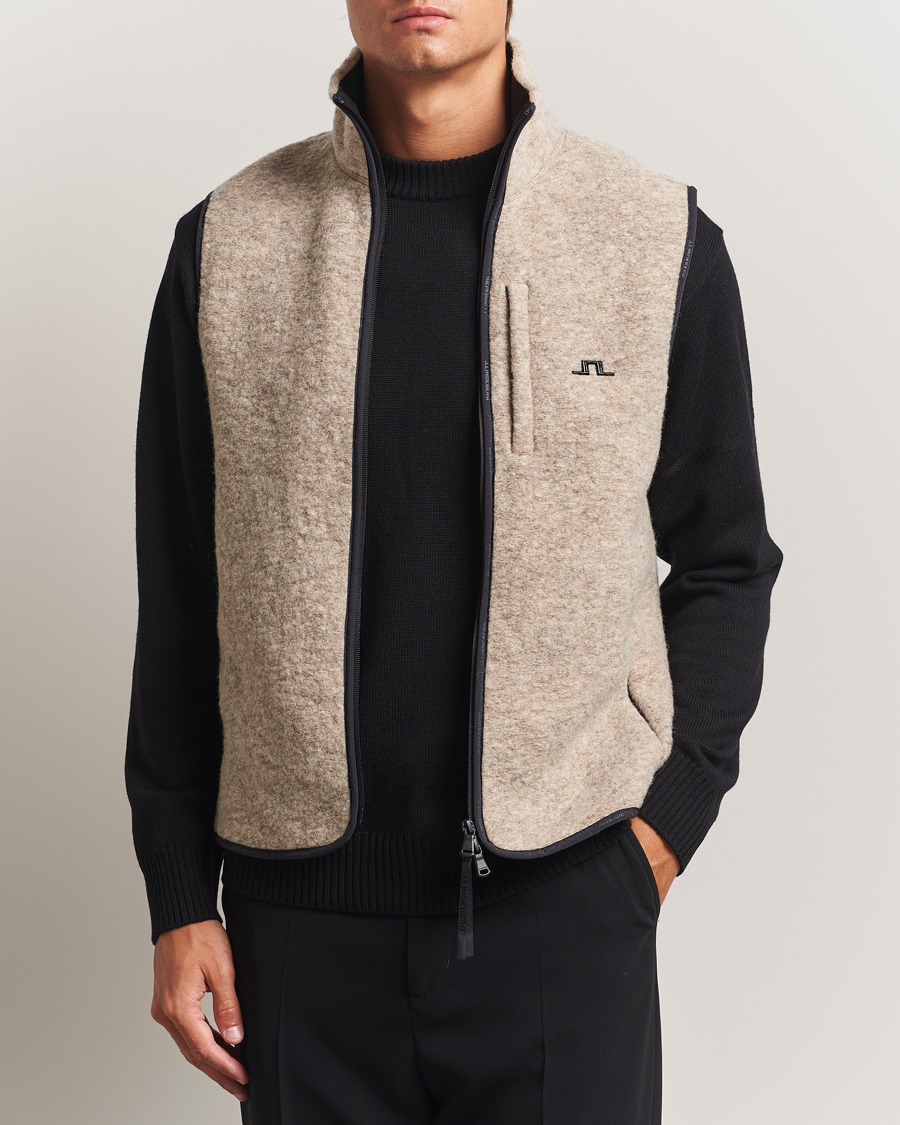 Men | Sweaters & Knitwear | J.Lindeberg | Duncan Wool Fleece Vest Moonbeam