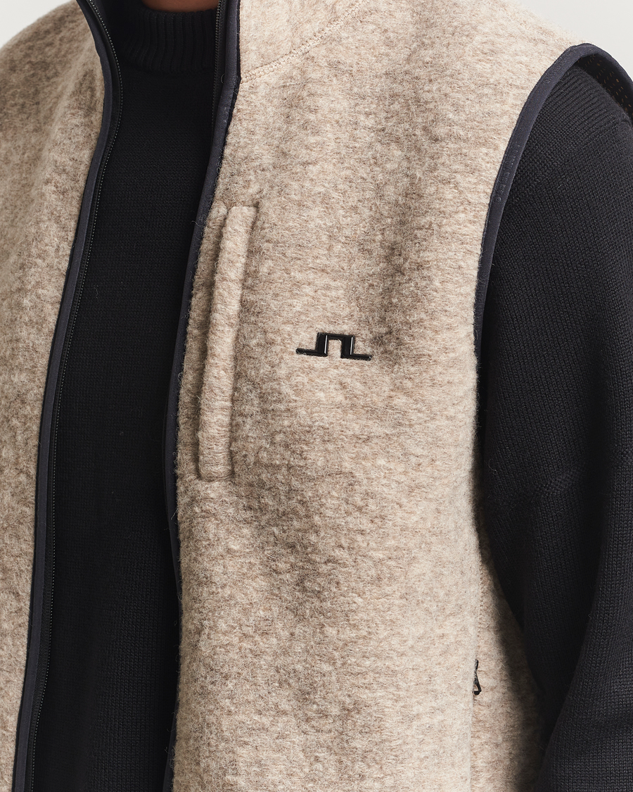 Men | Sweaters & Knitwear | J.Lindeberg | Duncan Wool Fleece Vest Moonbeam