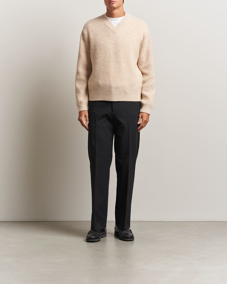 Men | Sweaters & Knitwear | J.Lindeberg | Vitor Wool Heavy Knitted V-Neck Moonbeam Melange