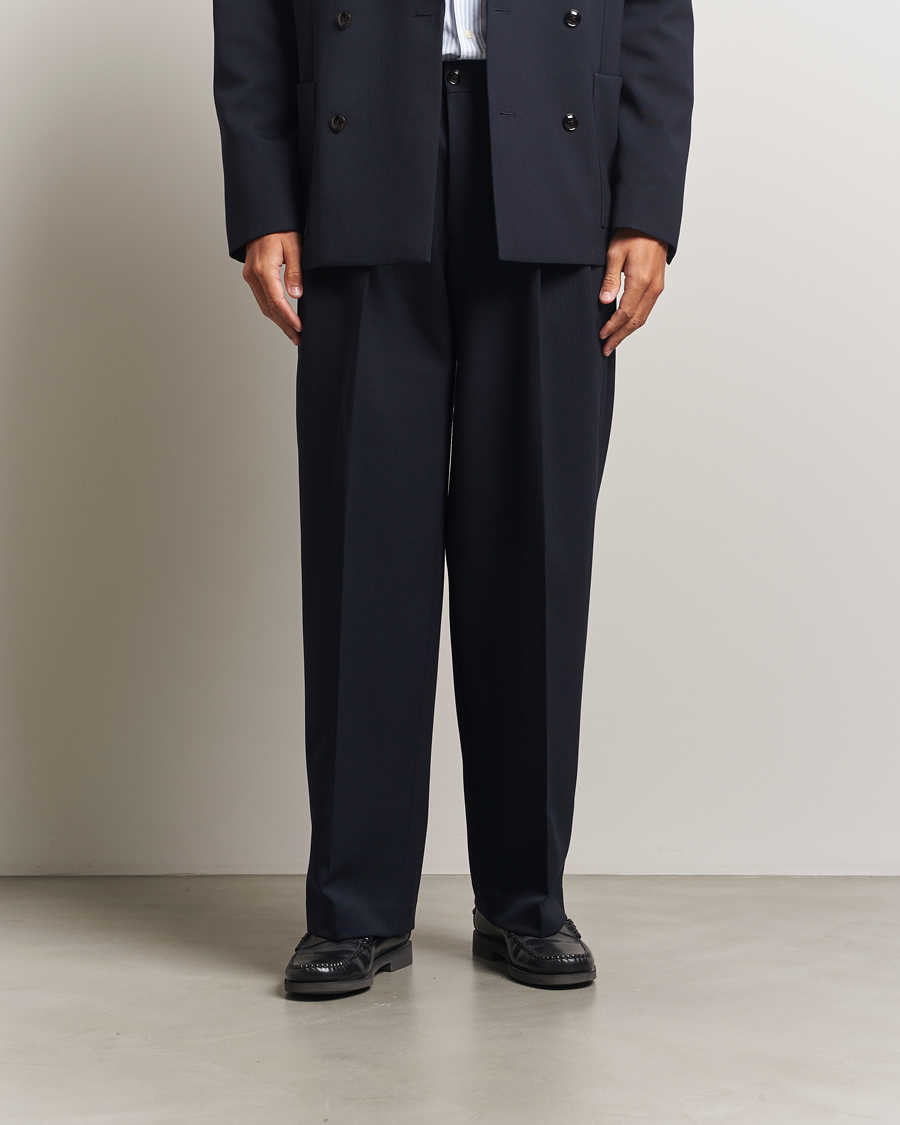 Men | Trousers | NN07 | Justin Double Pleated Suit Trousers Deep Navy