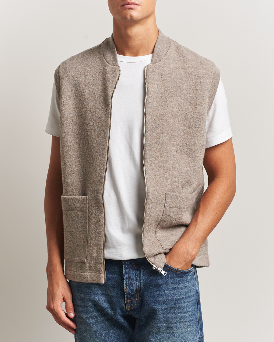 Men | Sweaters & Knitwear | NN07 | Boiled Wool Vest Khaki Beige