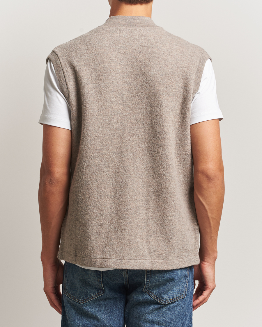 Men | Sweaters & Knitwear | NN07 | Boiled Wool Vest Khaki Beige