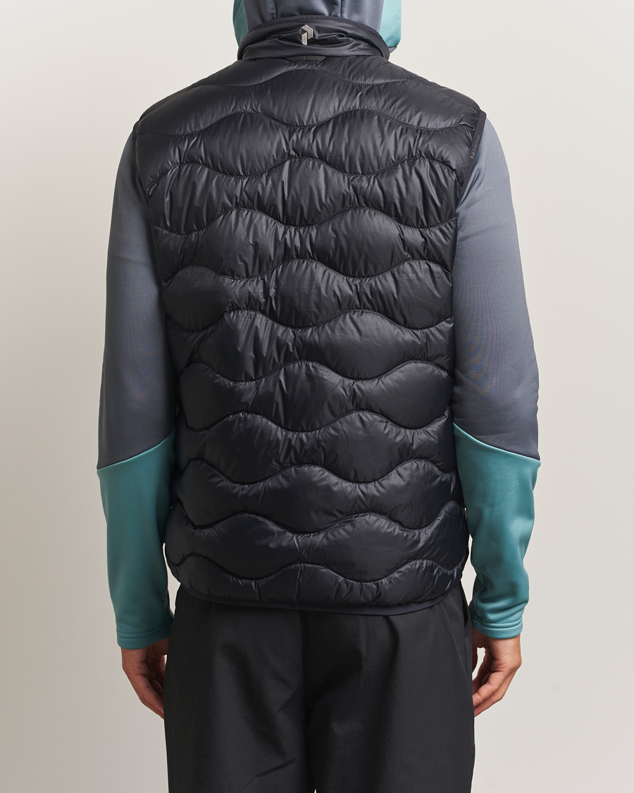 Men | Gilets | Peak Performance | Helium Down Vest Black