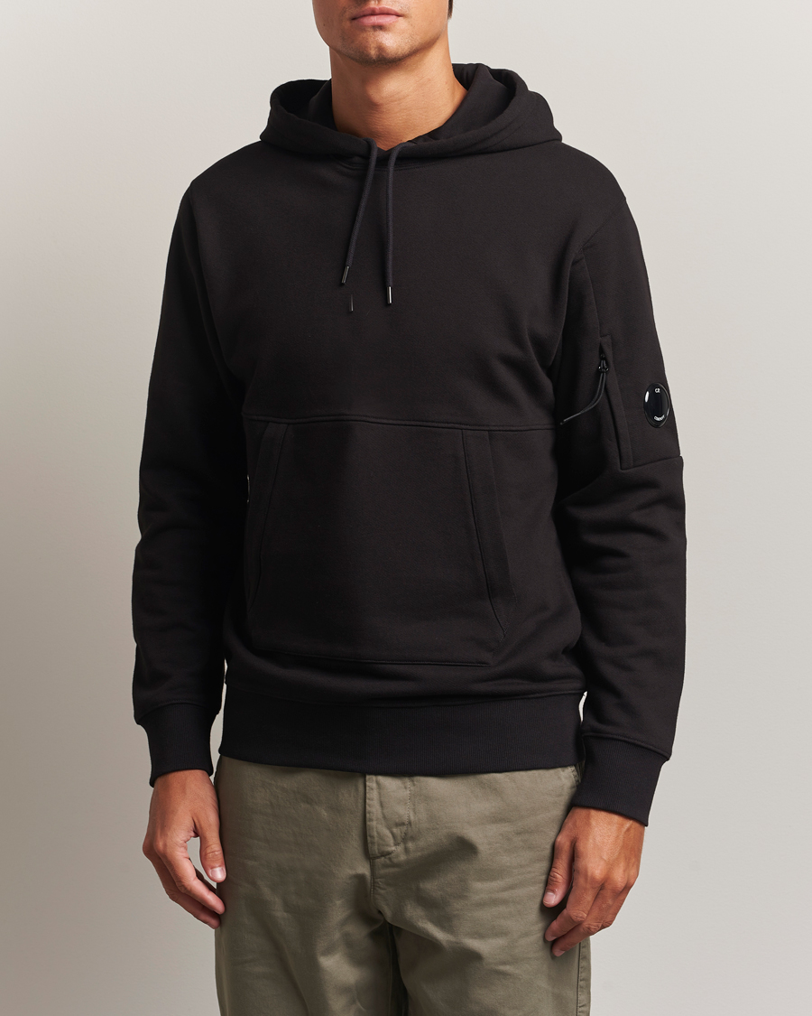Men | Sweaters & Knitwear | C.P. Company | Diagonal Raised Fleece Lens Hood Black