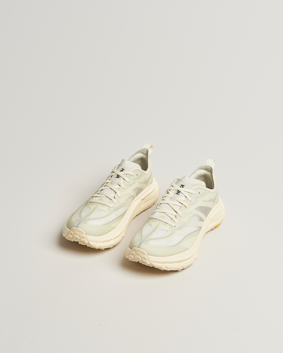 Men | Trail Sneakers | Hoka | One Mafate Speed 4 Lite Truffle Salt/Vintage Yellow