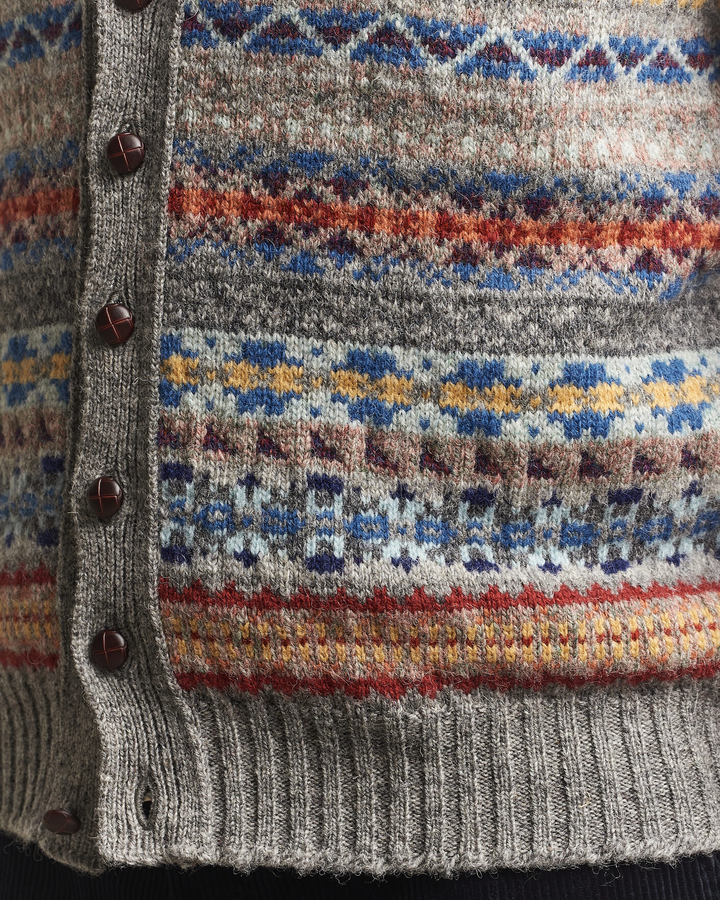 Men | Sweaters & Knitwear | Jamieson's of Shetland | Jamiesons Of Shetland All Over Fair Isle Waistcoat Grey