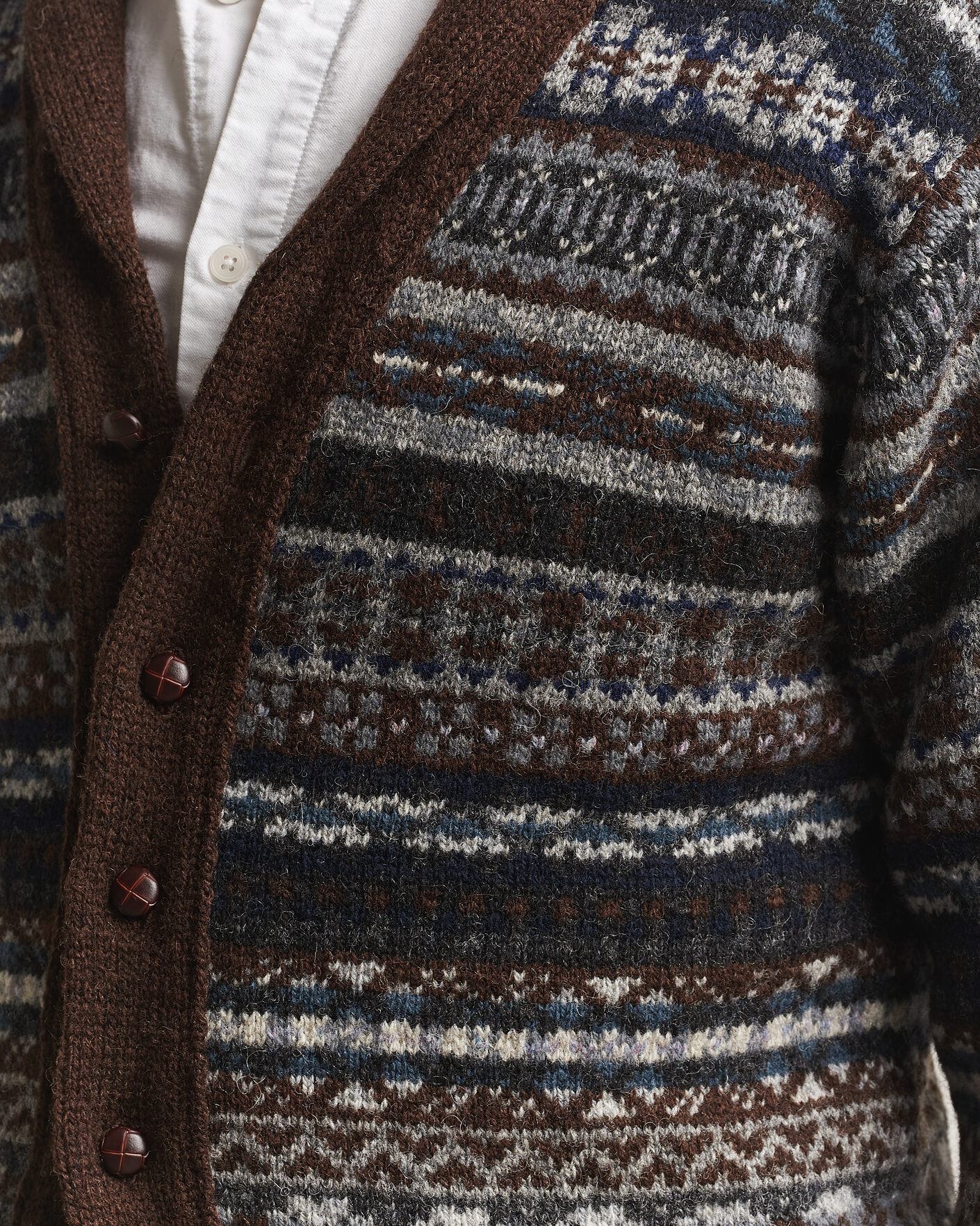 Men | Sweaters & Knitwear | Jamieson's of Shetland | Jamiesons Of Shetland All Over Fair Isle Shawl Collar Cardigan Brown