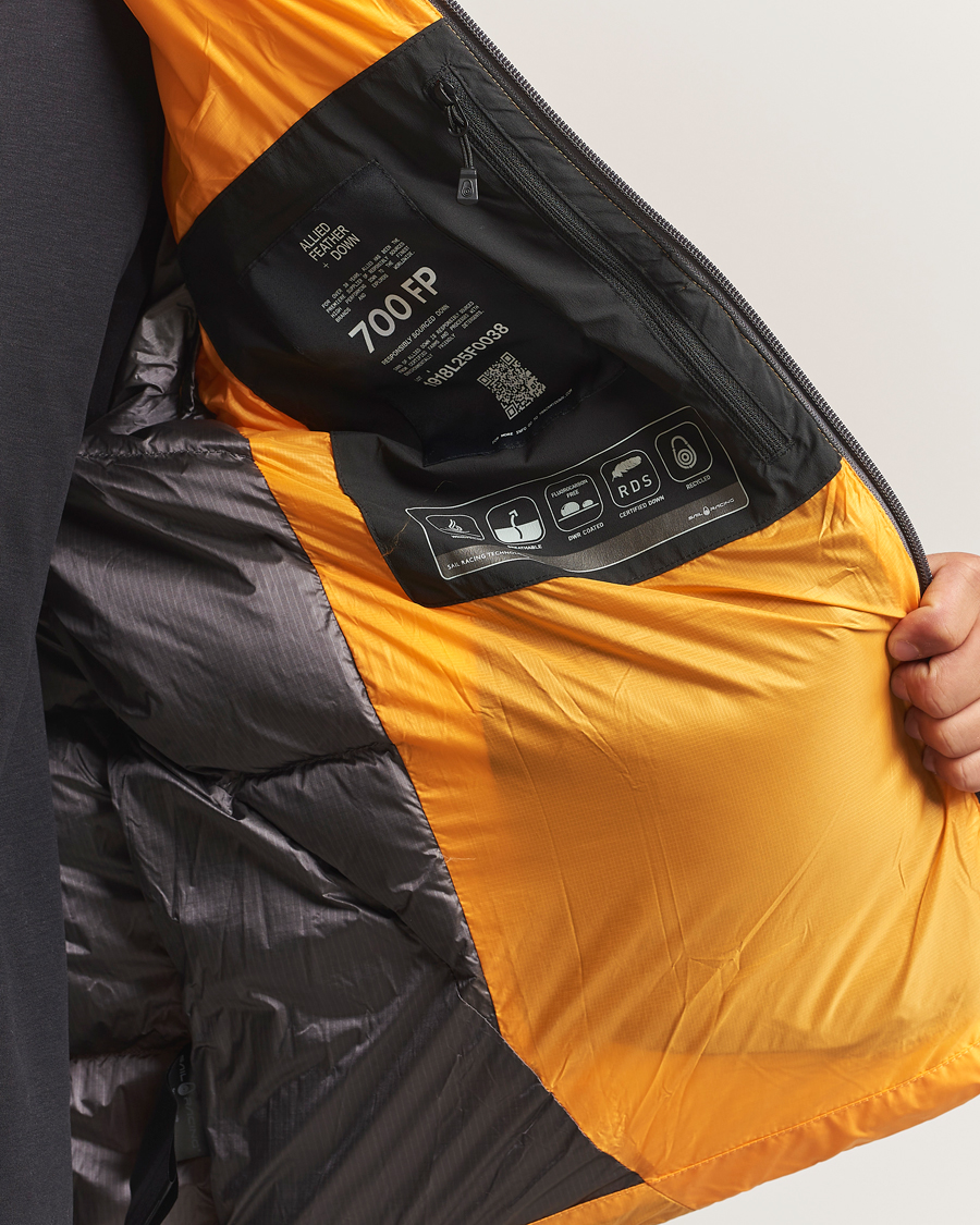 Men | Coats & Jackets | Sail Racing | Cloud Down Hooded Jacket Sunset Orange