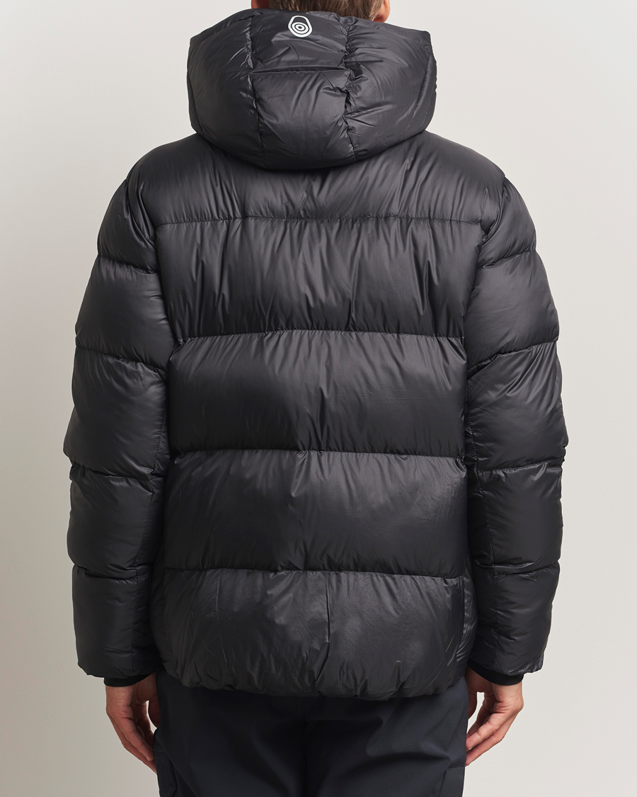 Men | Coats & Jackets | Sail Racing | Cloud Down Hooded Jacket Carbon
