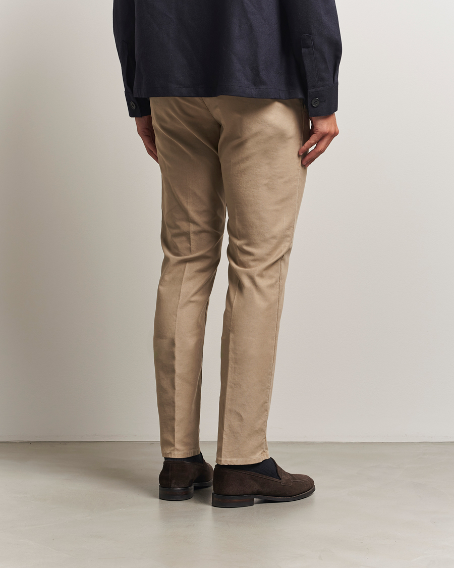 Men | Trousers | Incotex | Slim Fit Garment Dyed Slacks Beige
