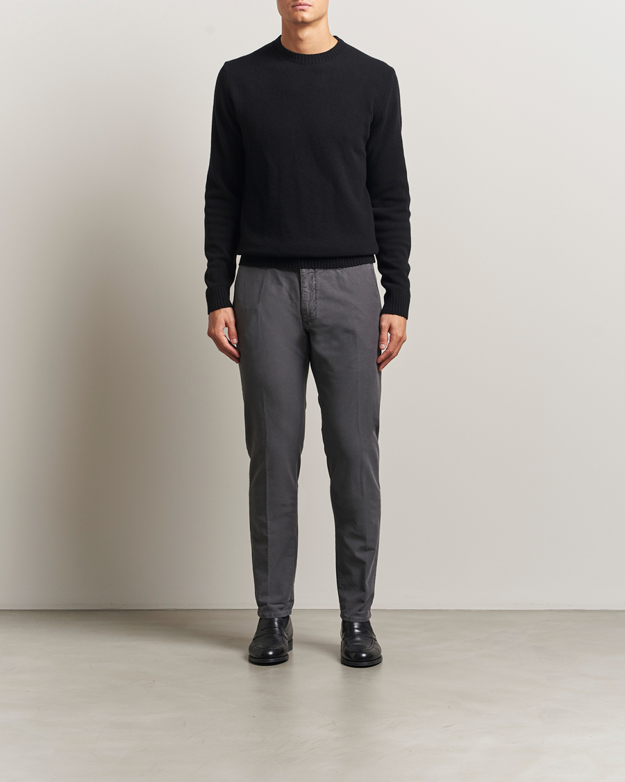Men | Trousers | Incotex | Slim Fit Garment Dyed Slacks Dark Grey