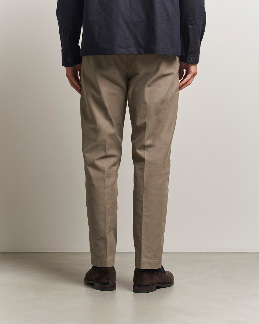 Men | Trousers | Incotex | Regular Fit Garment Dyed Slacks Taupe