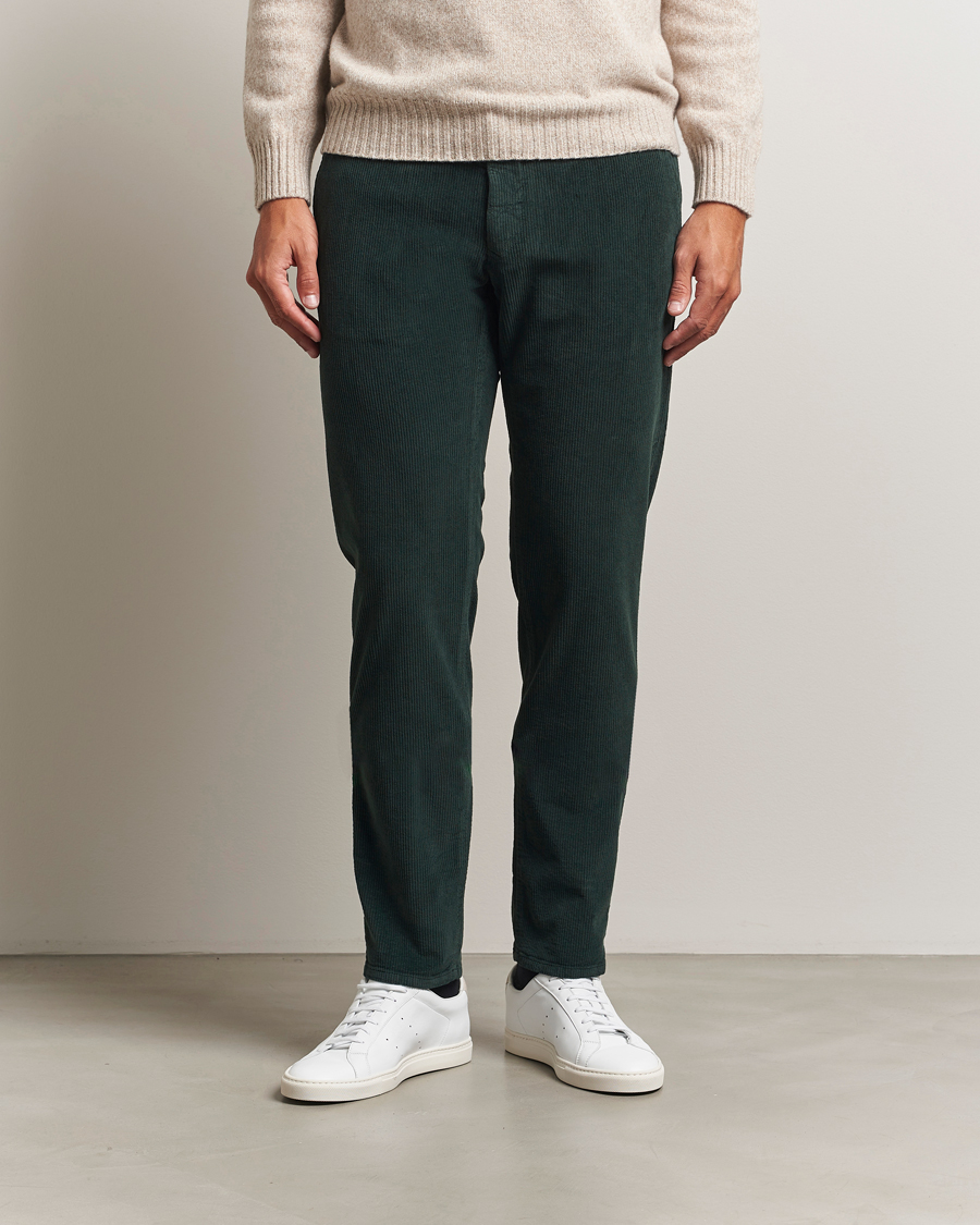 Men | Trousers | Incotex | Slim Fit Leisure Cord Slacks Dark Green