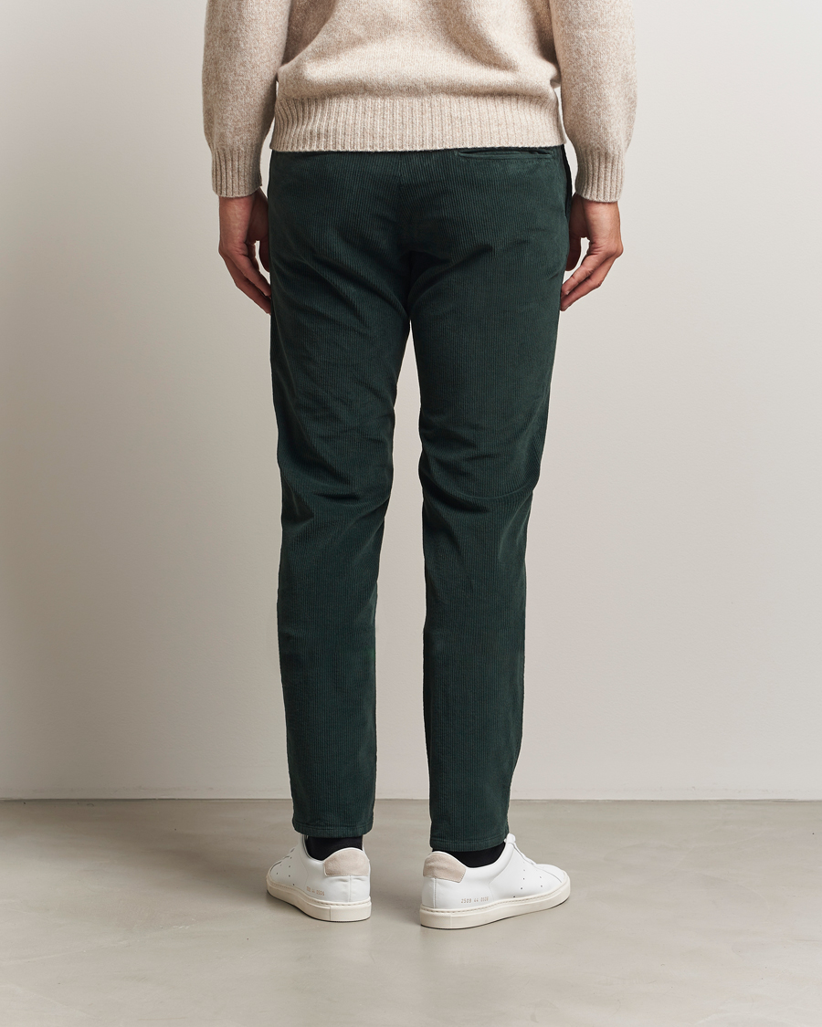 Men | Trousers | Incotex | Slim Fit Leisure Cord Slacks Dark Green