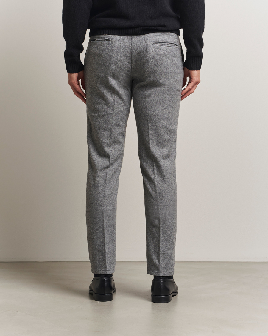 Men | Trousers | Incotex | Slim Fit Washed Flannel Slacks Light Grey
