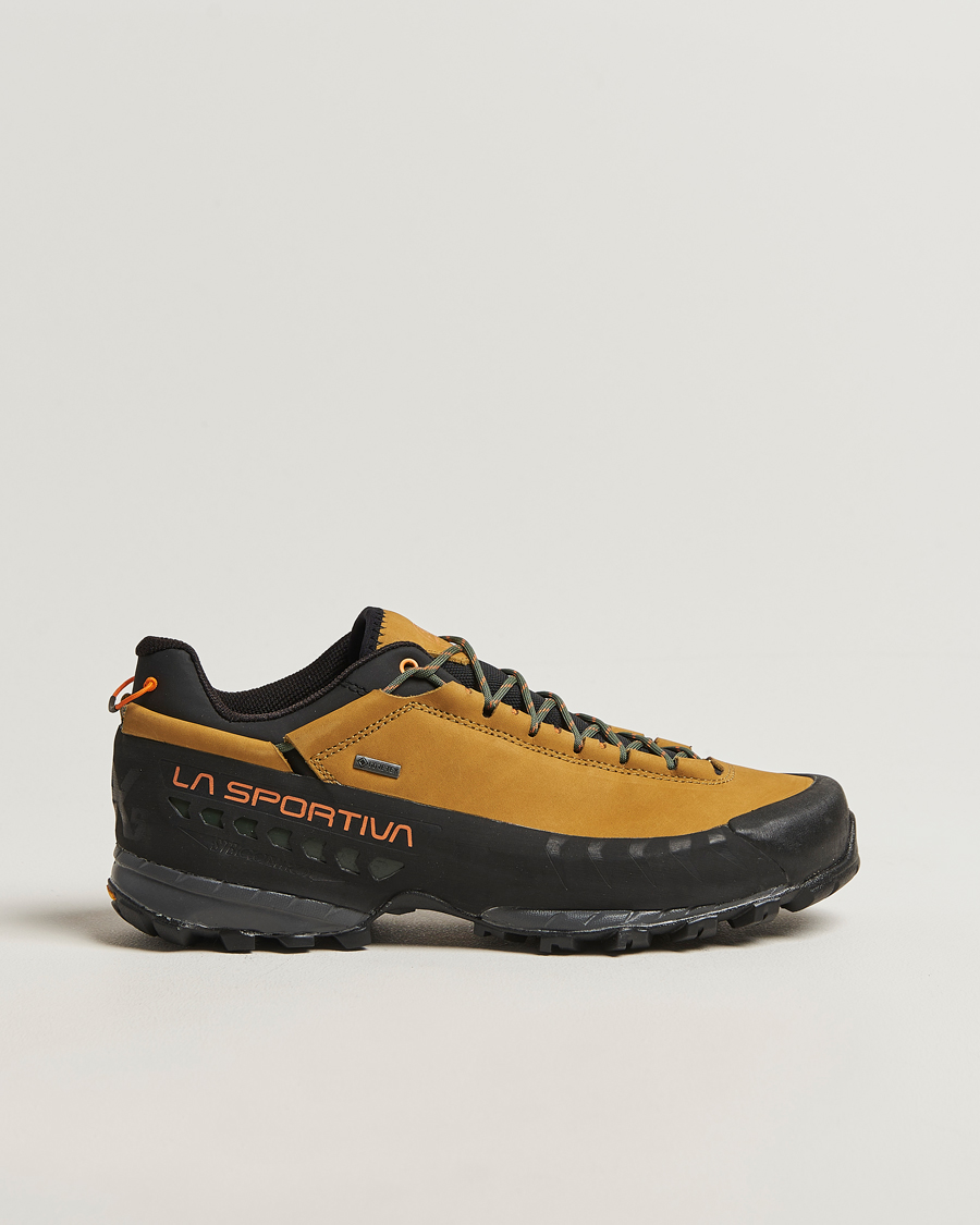 Men | Trail Sneakers | La Sportiva | TX5 GTX Hiking Shoes Savana/Tiger
