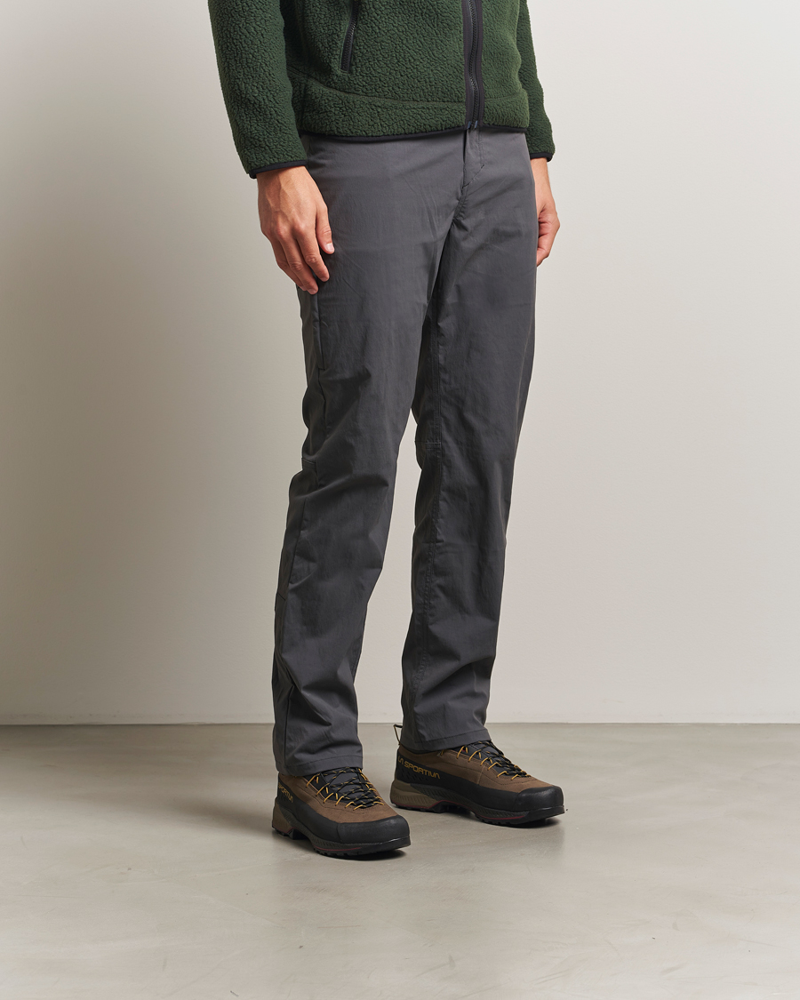 Men | Hiking shoes | La Sportiva | TX4 Mid GTX Hiking Boots Mocha/Savana