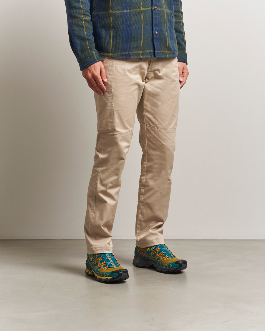 Men | Trail Sneakers | La Sportiva | Ultra Raptor II Everglade/Savana